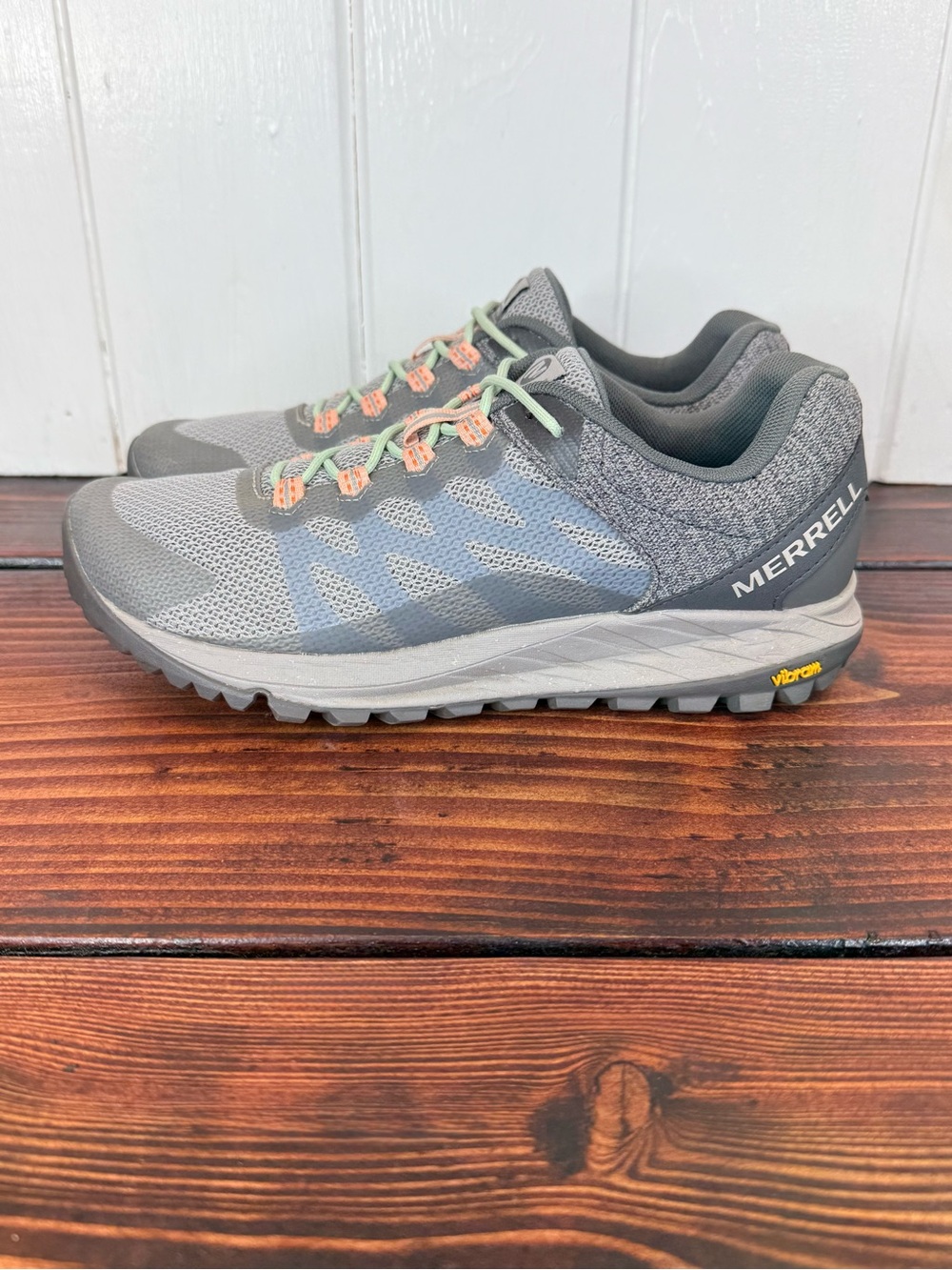 Merrell Women’s Antora 2 Trail Running Shoes Vibram Gray Green Size 9